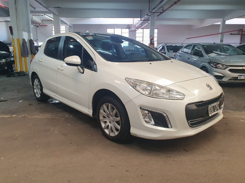 Imagen 4 de 15 de Peugeot 308 Allure 1.6 Nafta Manual 5 Puertas 2015 Vl
