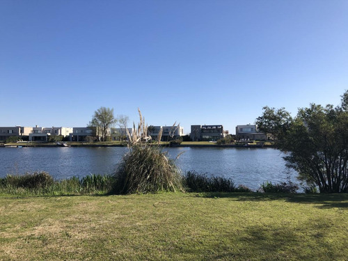 Imagen 15 de 16 de Lote En Venta Barbarita Laguna