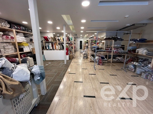 Local Comercial En Plena Av. Las Condes