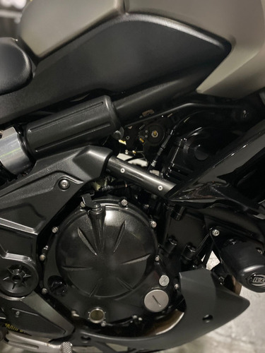 Imagen 11 de 18 de Kawasaki Versys 650 - 2017 - Exc. Estado En Stg Motosport
