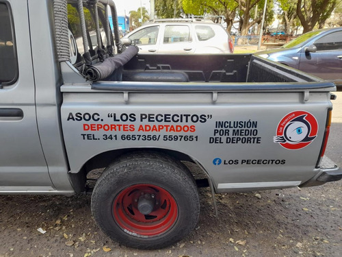 Nissan Pick Up 2.7 Lx 4x2 D/cab D Aa