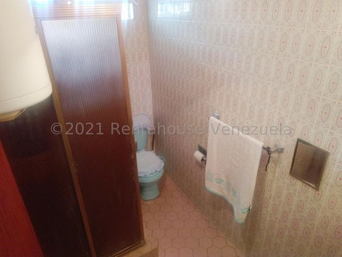 Imagen 8 de 15 de Apto En Venta 22-7882 María Santaella 0414-3188350 0412-3625141
