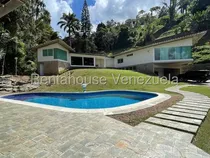 Comprar Tg Majestuosa Casa Duplex Remodelada Con Detalles Y Acabados De Primera En Venta En Alto Hatillo 25-14536 Ys