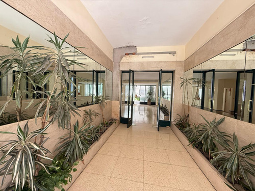 Venta Departamento 2 Ambientes En Recoleta