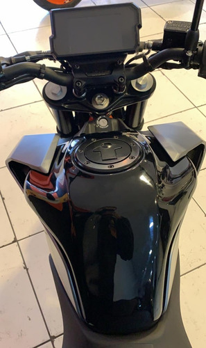 Imagem 11 de 15 de Ktm Duke 390 2022 Prata .... Lançamento Só Na Amaro Motos