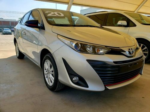 Imagen 3 de 6 de Toyota Yaris Sd S