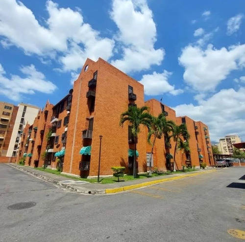 Imagen 2 de 9 de Apartamento En Venta Base Aragua Maracay / 04166437900