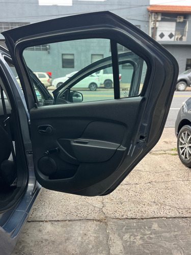 Renault Logan 1.6 Authentique 85cv