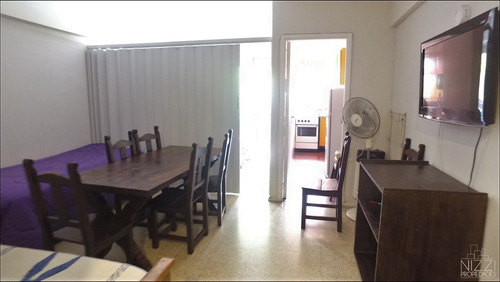 Imagen 2 de 14 de Departamento En Venta De 1 Ambiente Zona Centro. - Ref: 1255