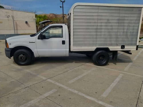 Imagen 5 de 10 de Ford Triton 350