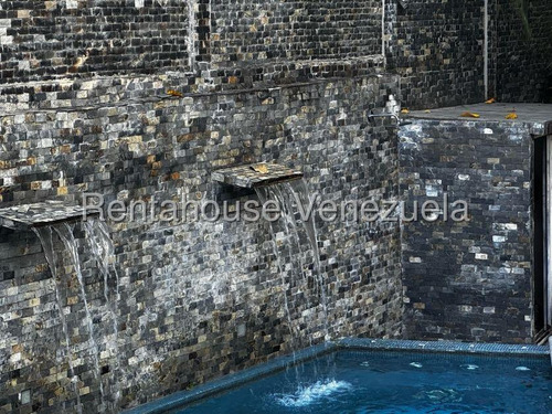 Casa En Venta Los Chorros Mls #25-2198