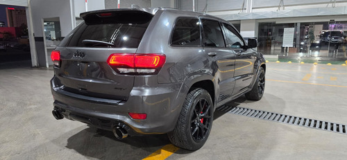 Jeep Grand Cherokee 6.4 Srt-8 At