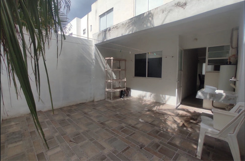 Casa En En Renta En Jardines Del Sur 3