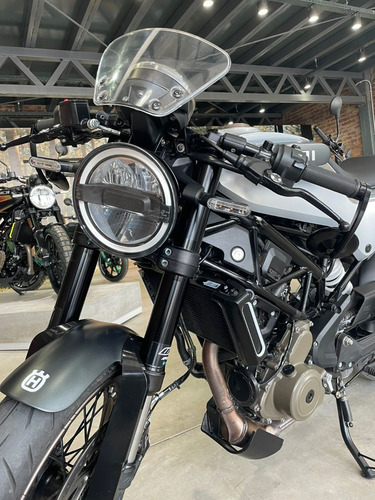 Imagen 13 de 15 de Husqvarna Vitpilen 2021 - 4800 Km - Financiamos