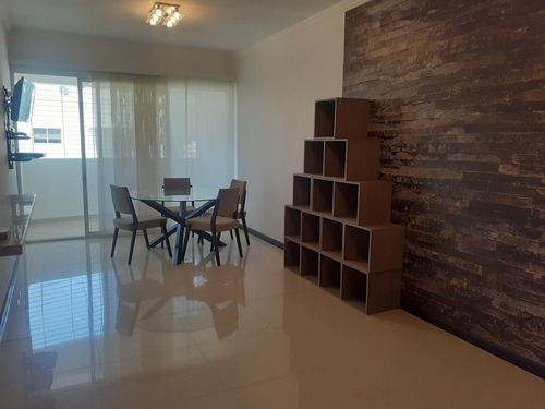 Imagen 11 de 22 de En Venta Bello Apartamento En Resd Chelsea Court El Parral
