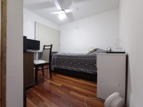 Imagen 14 de 23 de Venta. Departamento Dos Dormitorios, Patio Y Cochera. Zona Centro