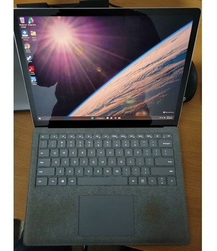 Microsoft Surface Laptop 2 I5 128 Gb Ssd 8 Gb Ram Windows 11 Plateado (Usado)