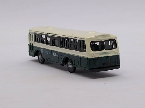 Imagen 4 de 9 de Nico Un Omnibus De Metal Nuevo Made China Esc N (rvn 43)