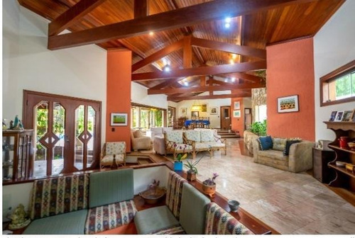 Casa Com 4 Dormitórios À Venda, 676 M² Por R$ 2.500.000,00 - Condomínio Village Visconde De Itamaracá - Valinhos/sp - Ca0551
