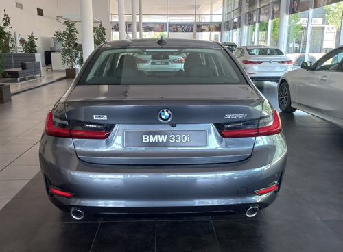 Imagen 4 de 9 de Bmw Serie 3 3.0 330i Sedan Sport 252cv - Genco Bmw