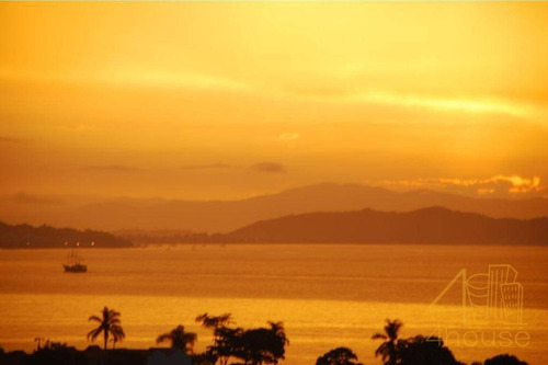 Imagem 26 de 26 de Casa À Venda Em Ponta Das Canas, Florianópolis. Cercada Pela Natureza Com Vista Privilegiada Para O Mar , 315 M², 2 Dormitórios, 1 Suíte E 4 Vagas. - Ca0555