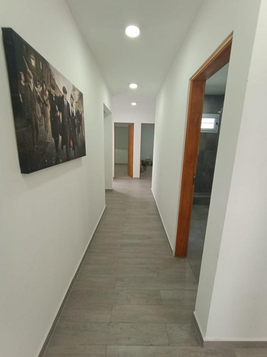 Quinta En Venta - 3 Dormitorios 2 Baños - Villa Astolfi, Pilar