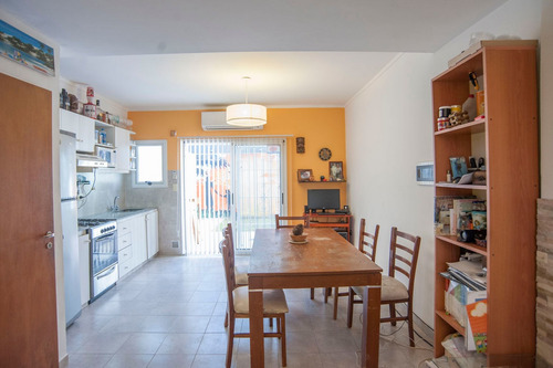 Venta Duplex 2 Dormitorios Los Hornos La Plata
