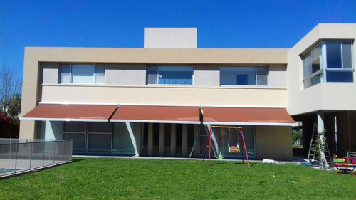 Imagen 9 de 9 de Toldo Brazos Invisibles Awnilux - Nueva Generacion