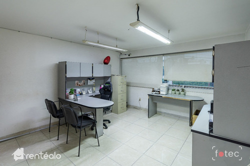 Amplia Bodega Con Montacargas Y Oficinas En Venta , Churubusco, Cdmx
