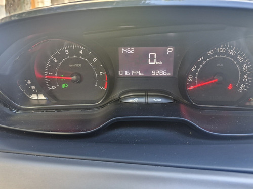 Peugeot 208 1.6 Allure Tiptronic