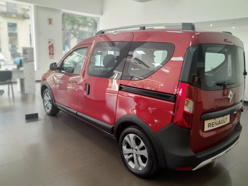 Imagen 3 de 25 de Kangoo Stepway 1.5 Okm 2023, Oferta Efectivo Stock Ultima Mf