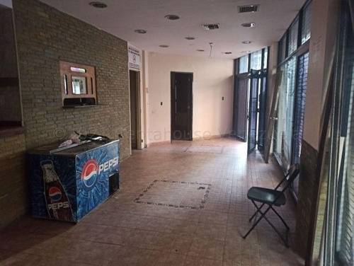 Imagen 6 de 8 de Edificio En Venta Mls #22-24461 - Laura Colarusso