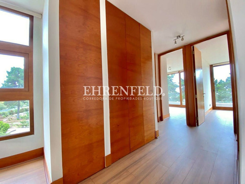 Bosques De Montemar, Concón. Departamento De 153 M2 .