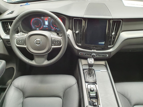 Volvo New Xc60 Momentum T5 2.0 4x4 Aut 5p 2020 Gmr262