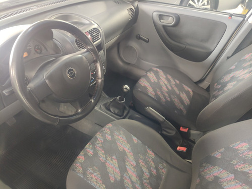 Chevrolet Corsa Sedan 1.8 Maxx Flex Power 4p
