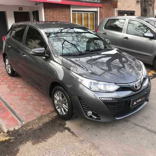 Imagen 3 de 9 de Toyota Yaris