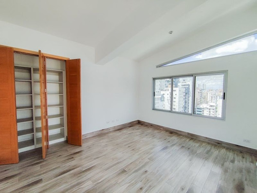 Imagen 6 de 14 de Apartamento Penthouse En Venta En Naco Cercano A Sectores Como Piantini, Serralles, Evaristo Morales, Paraiso, Santo Domingo