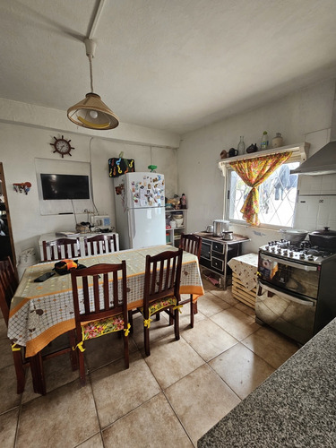Casa De Tres Dormitorios Pueblo Nuevo