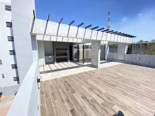 Depto. 3 Amb. C/cochera - 102,7m2 Totales