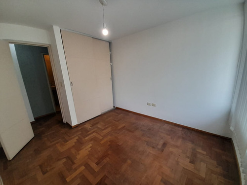 Alquiler Departamento 2 Dormitorios Externo C/balcón