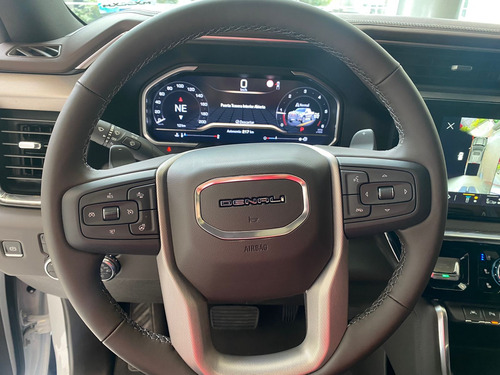 GMC Sierra 6.2 V8 Denali