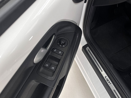 Volkswagen Up! MPI MOVE UP 12V