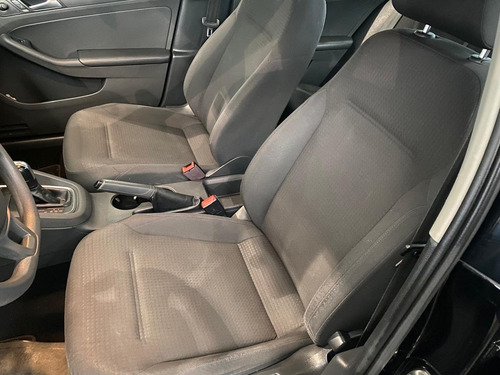 Volkswagen Jetta 2.0 Fest Tiptronic At