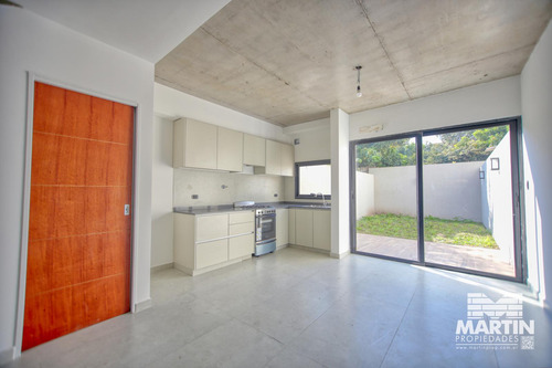 Excelente Dúplex 5 Amb A Estrenar