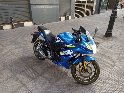 Imagen 1 de 15 de Suzuki Gixxer Fi
