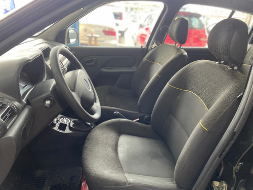 Renault Clio 1.0 EXPRESSION 16V FLEX 4P MANUAL
