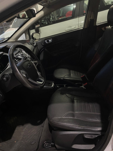 Ford Fiesta Sedan 1.6 16v Titanium Flex Powershift 4p
