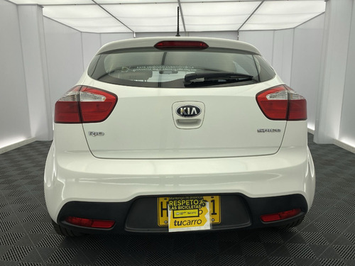 Kia Rio Ub Ex