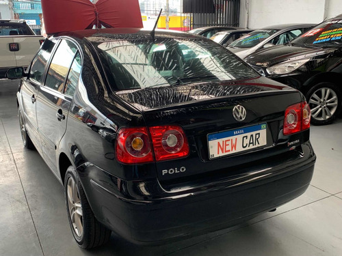 Imagem 11 de 14 de Volkswagen Polo 2011 1.6 Bluemotion Total Flex 5p