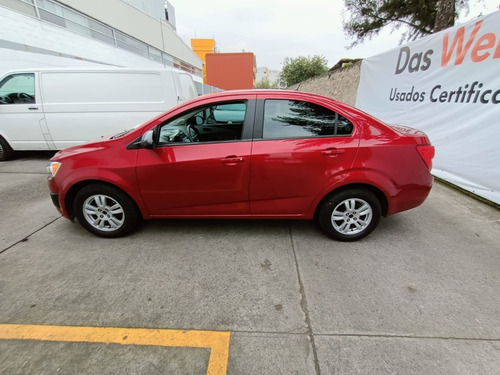 Imagen 7 de 12 de Chevrolet Sonic Lt Aut 2015
